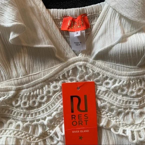 NWT Resort River Island White Dress With Ruffle Straps and A Cross Body Back - Picture 11 of 13